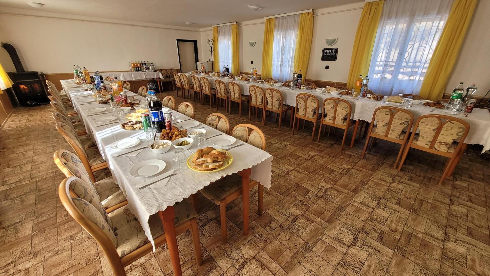 Hotel Panorama Ueduelo Aggtelek Zewnętrze zdjęcie